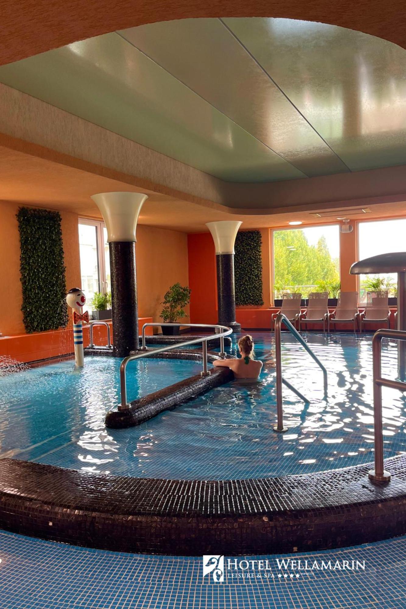 Hotel Wellamarin Zamárdi Exteriér fotografie