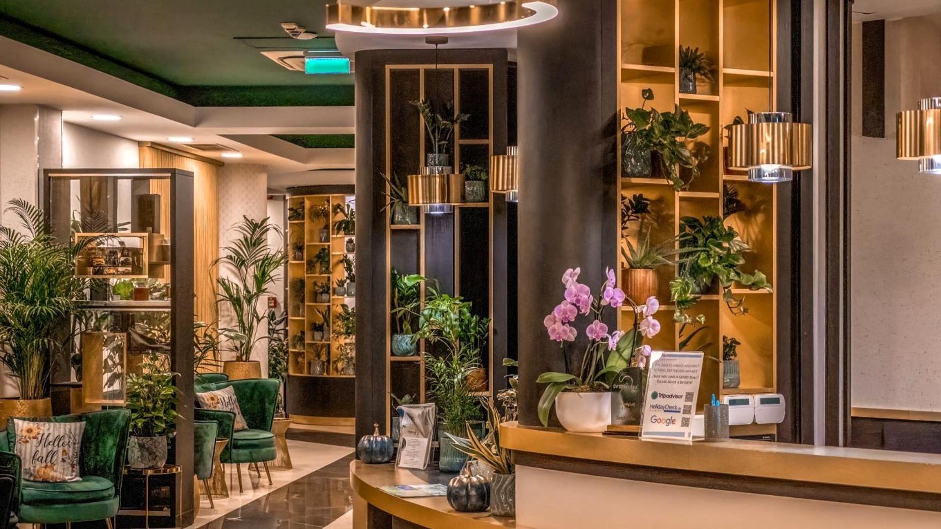Hotel Wellamarin Zamárdi Exteriér fotografie